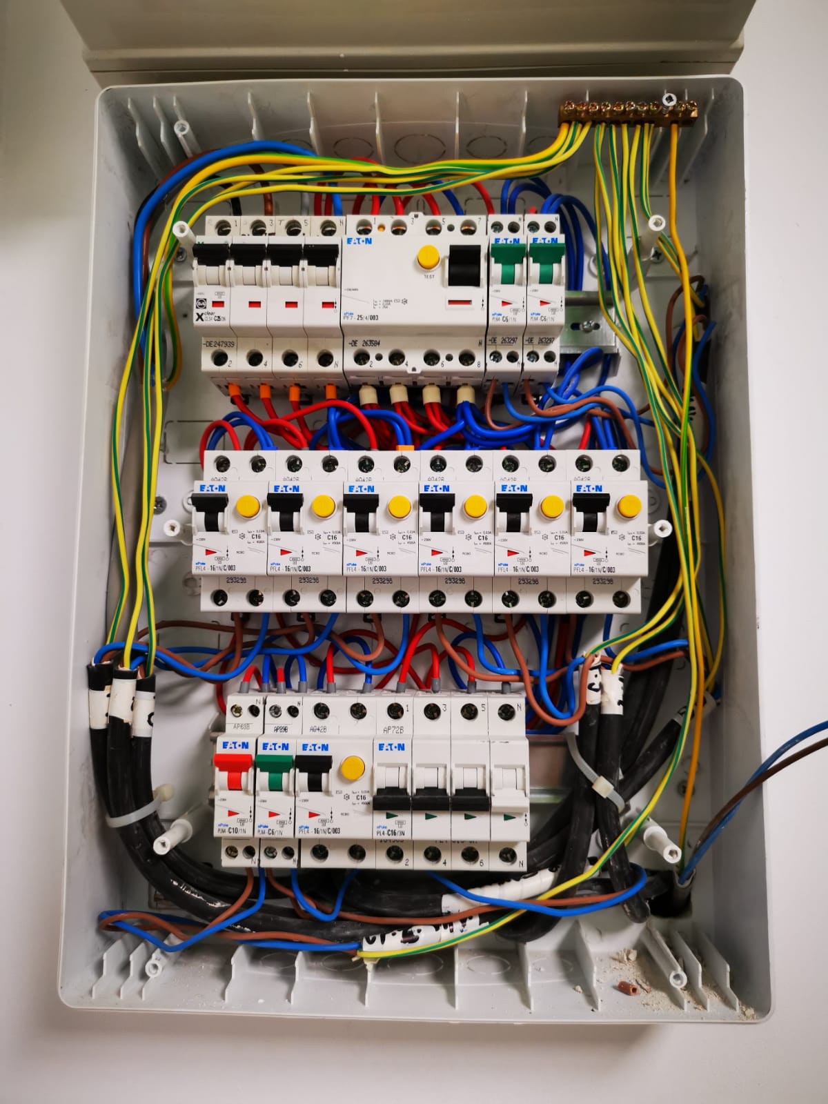 Instalații electrice ansamblu rezidențial Wave Residence 13 c245ad2b 0dae 4132 abd1 1c9c5bc3f3bf